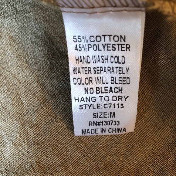 Umgee BOHO crochet tunic. Size M - Picture 6 of 6